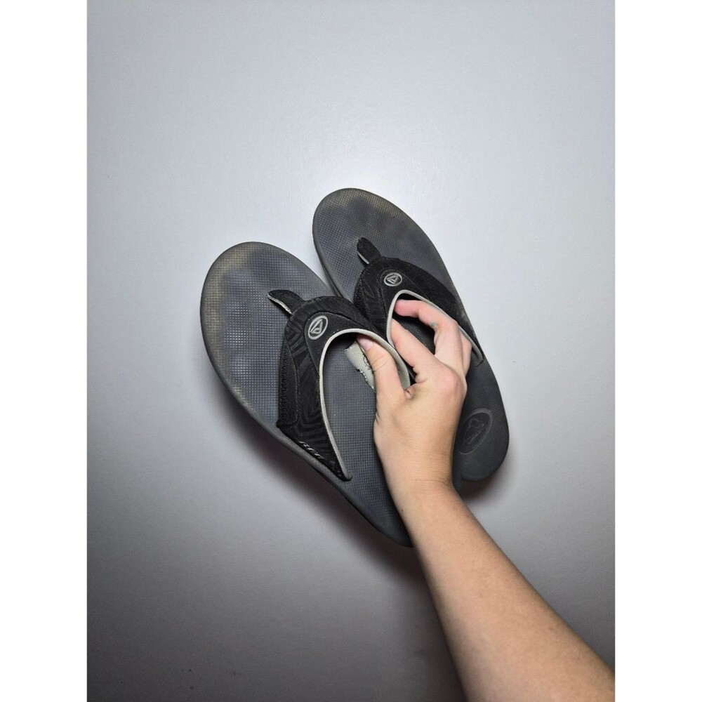 Reef Men's Black and Grey Trainers